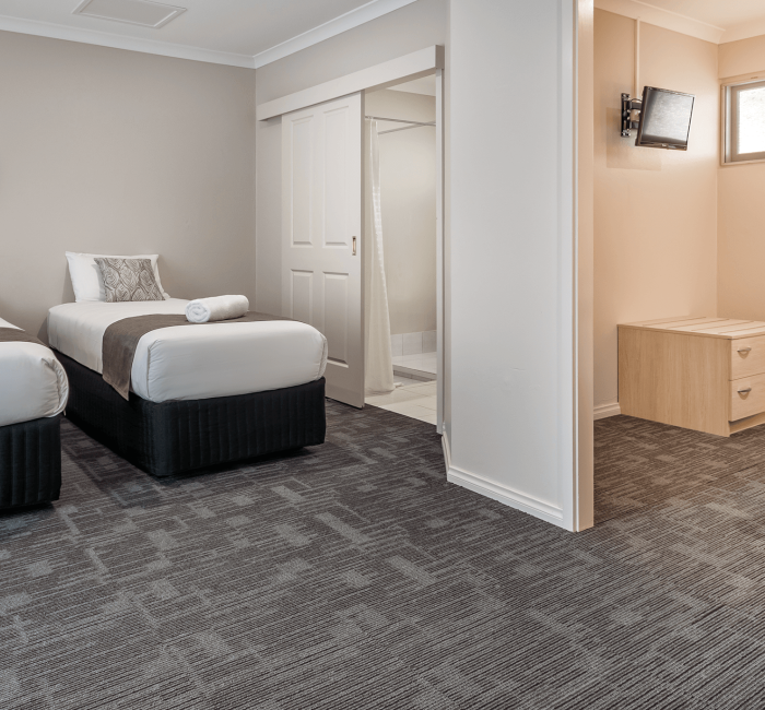 DeluxeFamilyRoom_3