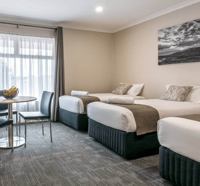 DeluxeFamilyRoom_4