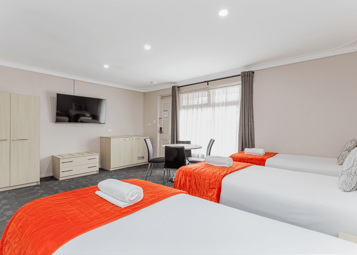 DeluxeFamilyRoom_5